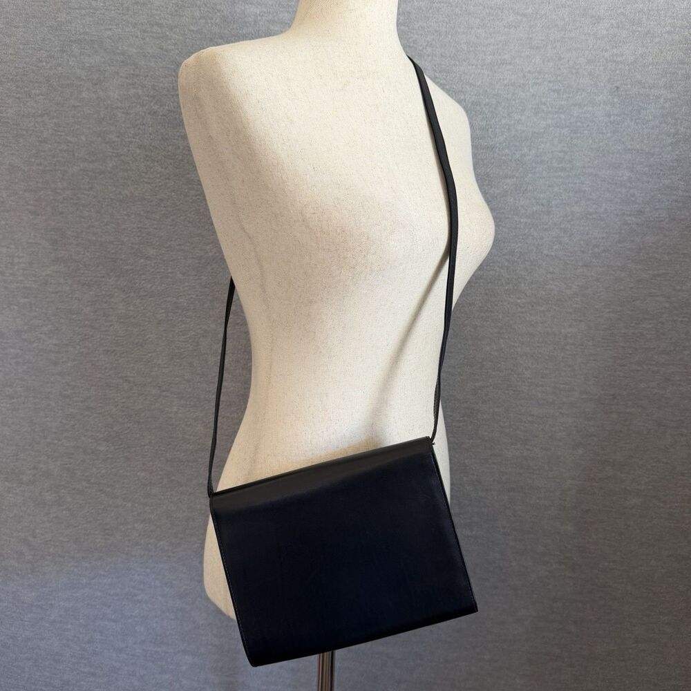 Gucci Vintage Crossbody Clutch Bag Solid Black Leather Minimalist Old Money Logo - Picture 6 of 11